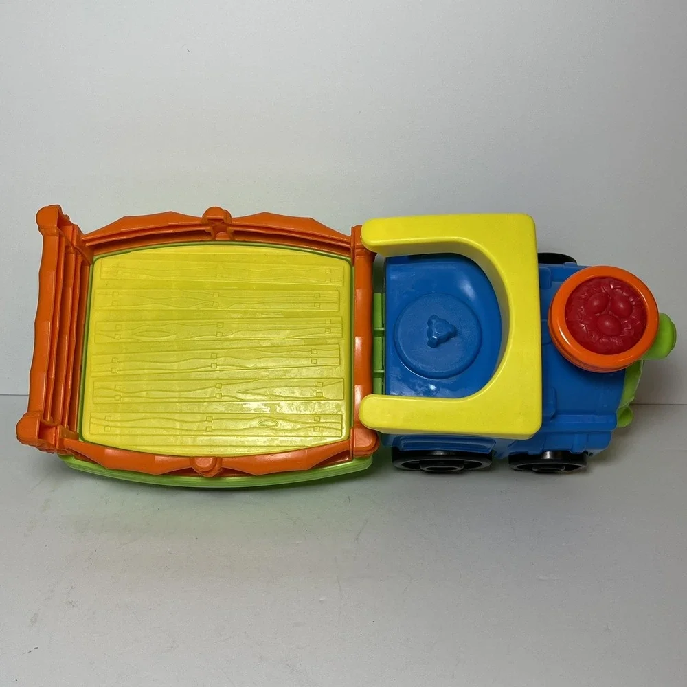 Fisher Price Little People Choo-Choo Zoo Train Musical Works see Video